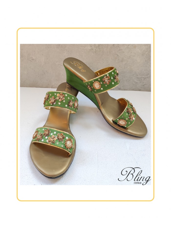 Green moti work wedges