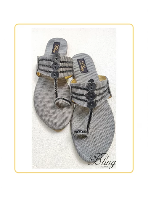 Grey dotted kolhapuri
